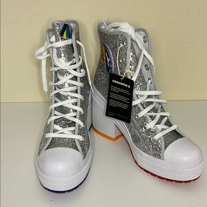 Converse Chuck 70 De Luxe Heel Pride
NWT Platform 10W